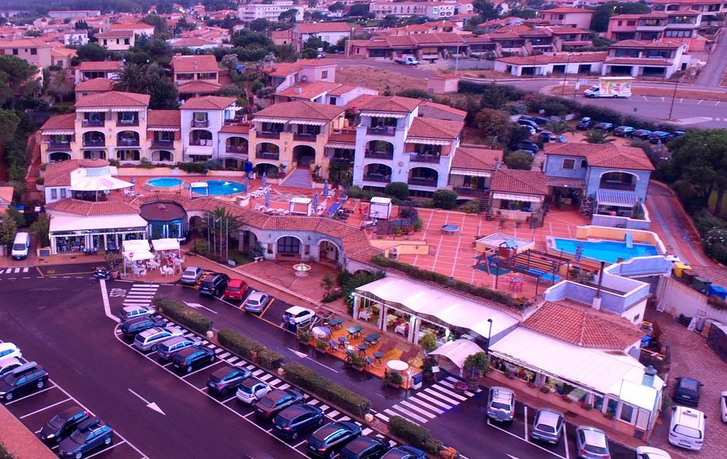 Residence Riva Azzurra Cannigione Ngoại thất bức ảnh