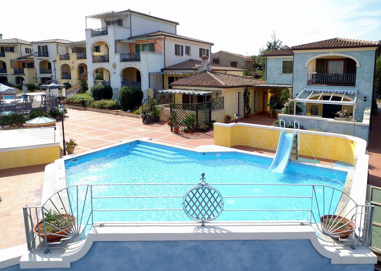 Residence Riva Azzurra Cannigione Ngoại thất bức ảnh