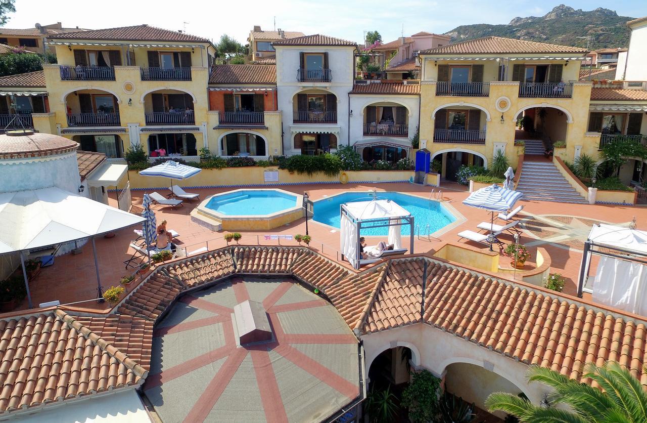 Residence Riva Azzurra Cannigione Ngoại thất bức ảnh